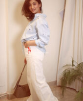 Shreya +971553243797