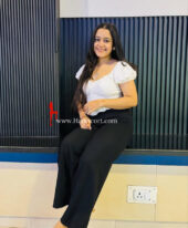 ꧁༒☬ 9911558886 (Call Girl) In Sainik Farm Escorts Service In Delhi Ncr☬༒꧂