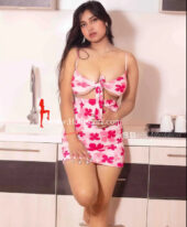 Meenakshi +971522491202