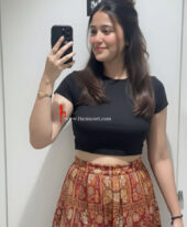 Call girls in Sector 35 Noida Book Now 9990233396 Escorts service