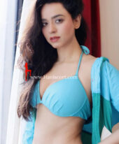 Lakshmi +971522491202